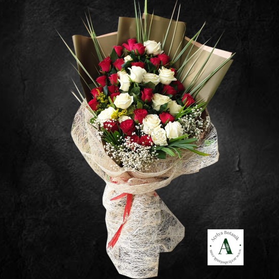 Kırmızı, Beyaz Gül Demeti