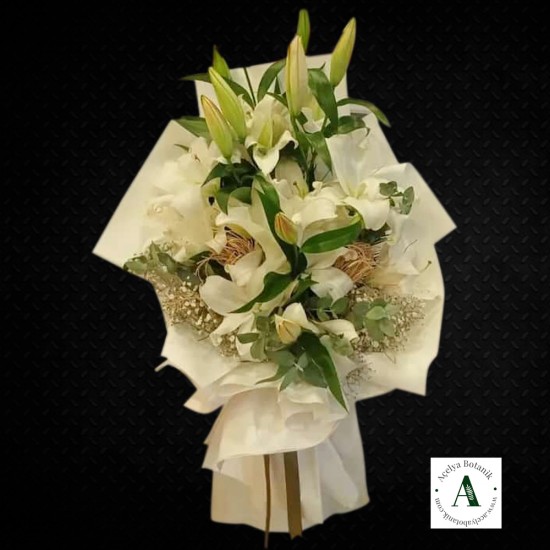 Kokulu Beyaz Lilyum Buketi