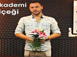 Lilyum (Lillium Chalcedonium) Nasıl Sulanır? | Bakımı Nasıl Yapılır? #CoşkunAkademi Lilyum (Lillium Chalcedonium) Nasıl Sulanır? | Bakımı Nasıl Yapılır? #CoşkunAkademi